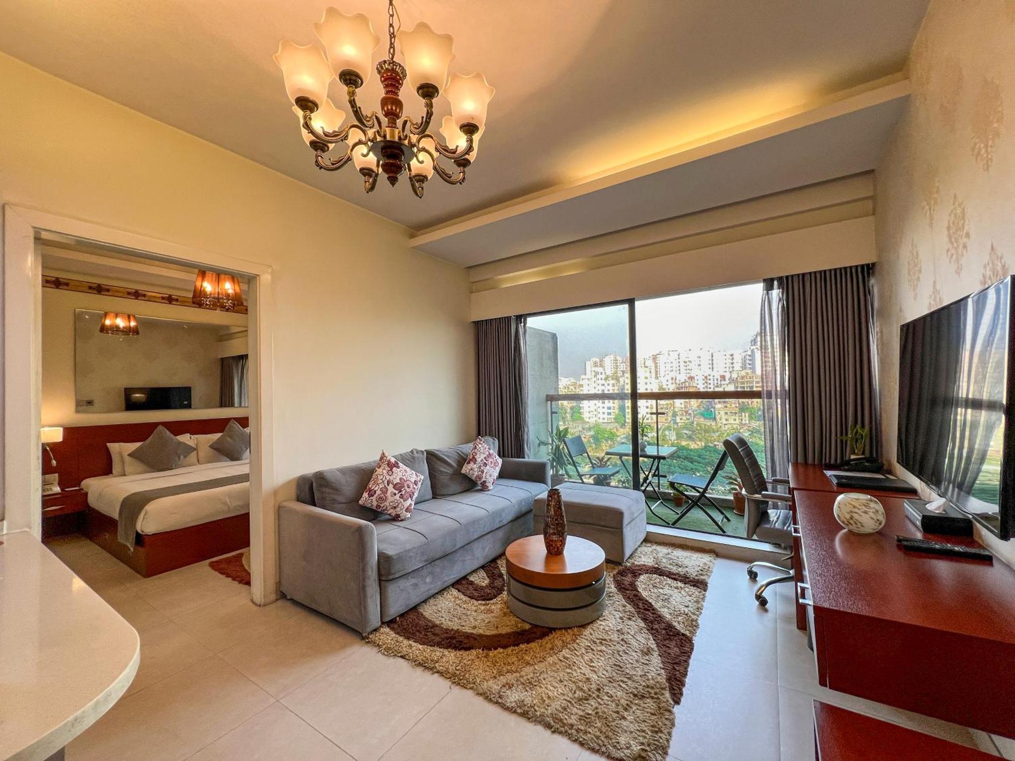 Coventina Lake Suites Dhaka Exterior photo